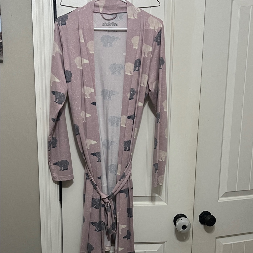 Latched Mama Polar Bear Robe M/L